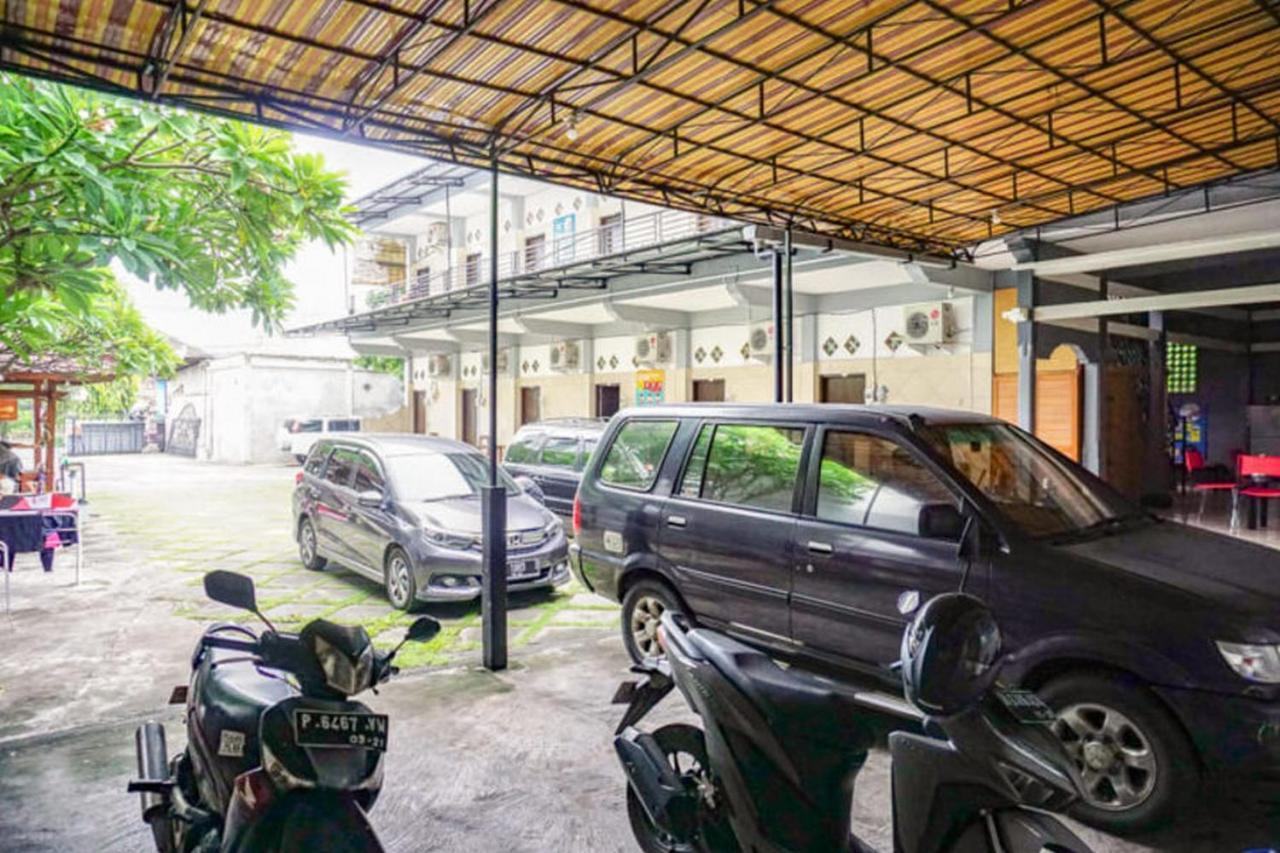Reddoorz Near Penimbangan Beach Singaraja Exterior photo